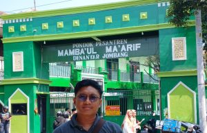 Pelajaran Adab dari Jombang untuk Ruang Redaksi Jakarta